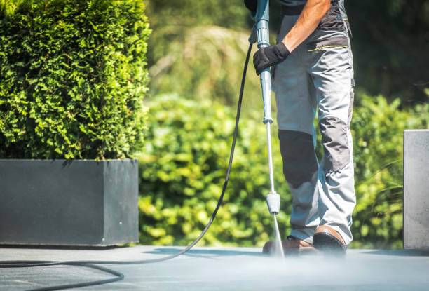 Best Parking Lot and Garage Cleaning  in Clute, TX